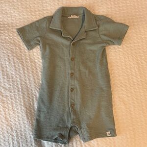Burt’s bees baby Short-Sleeve One-Piece Romper in Sage Green